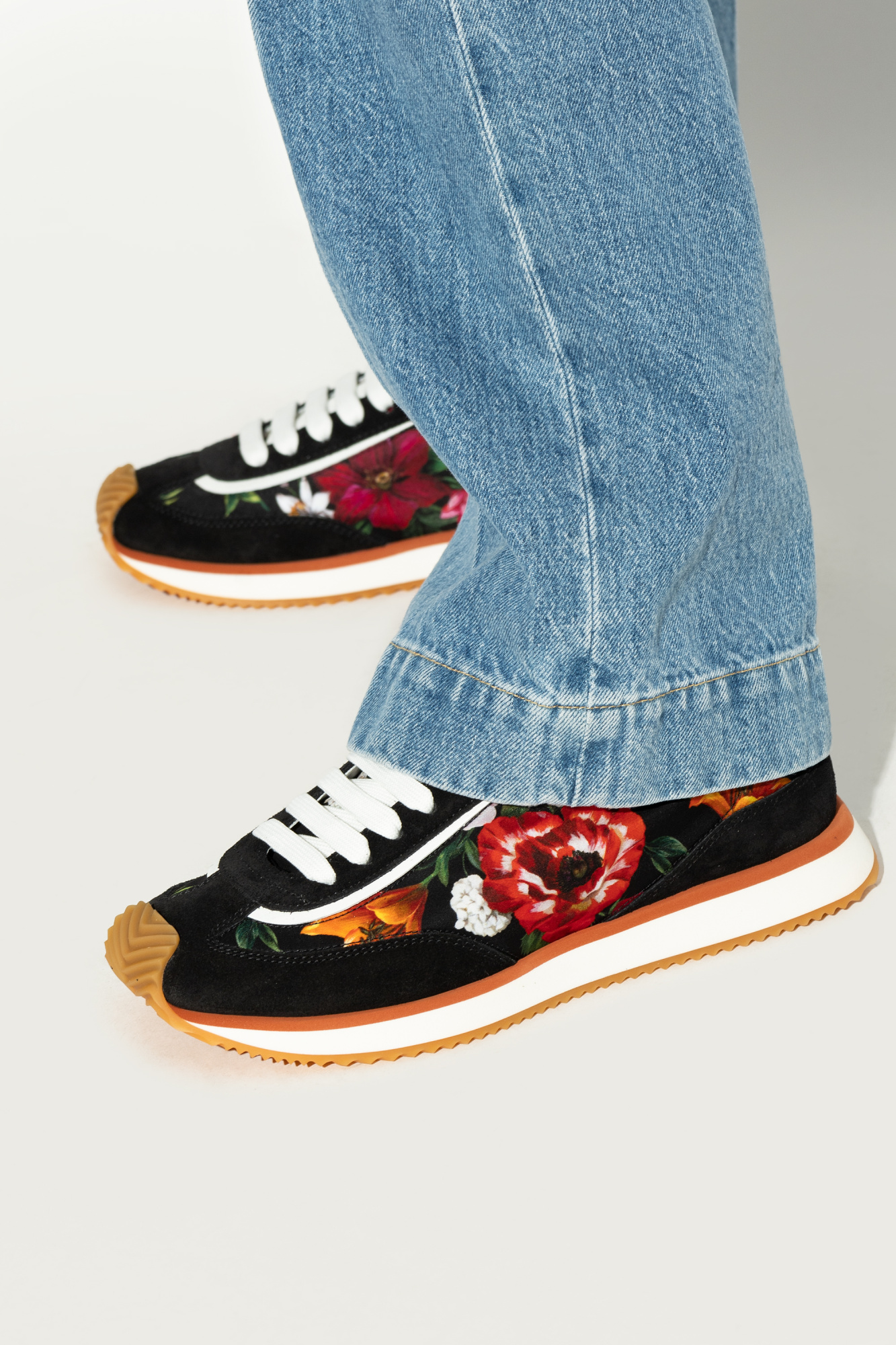 Dolce & Gabbana RED FLORAL MOTIF SPORTS SHOES 花柄 靴 ロゴ Floral leather sneakers in multicoloured - Dolce Gabbana